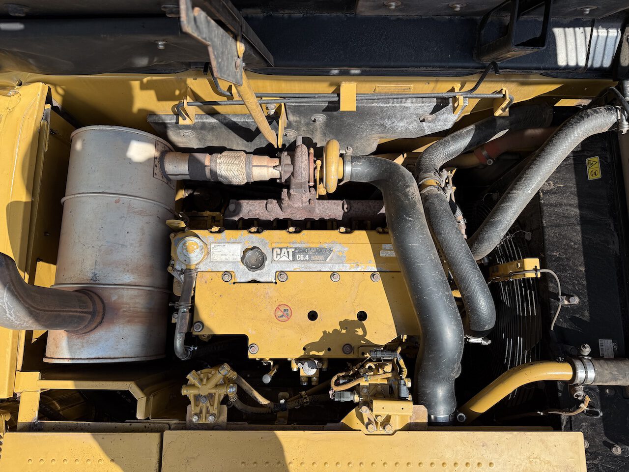 2011 Caterpillar 320DL