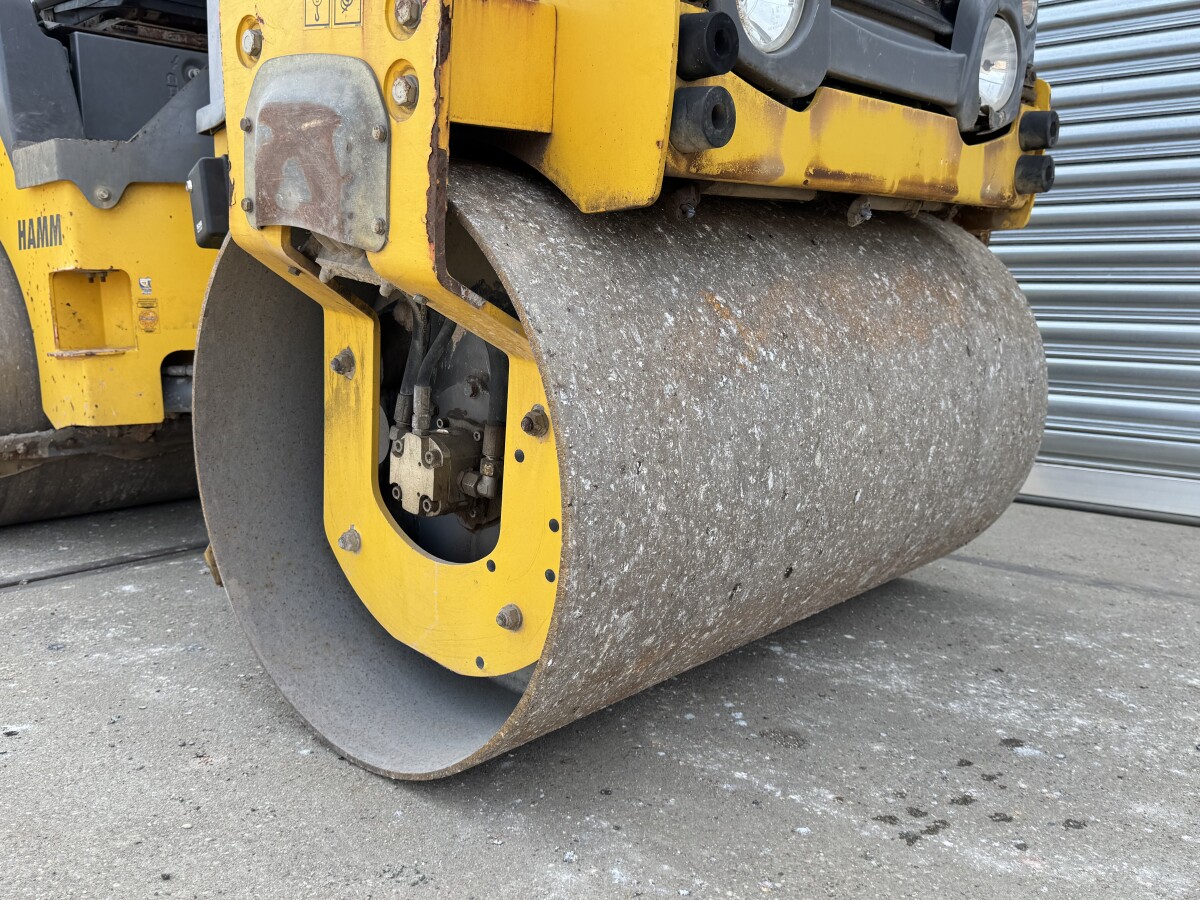 2012 Hamm HD12VV
